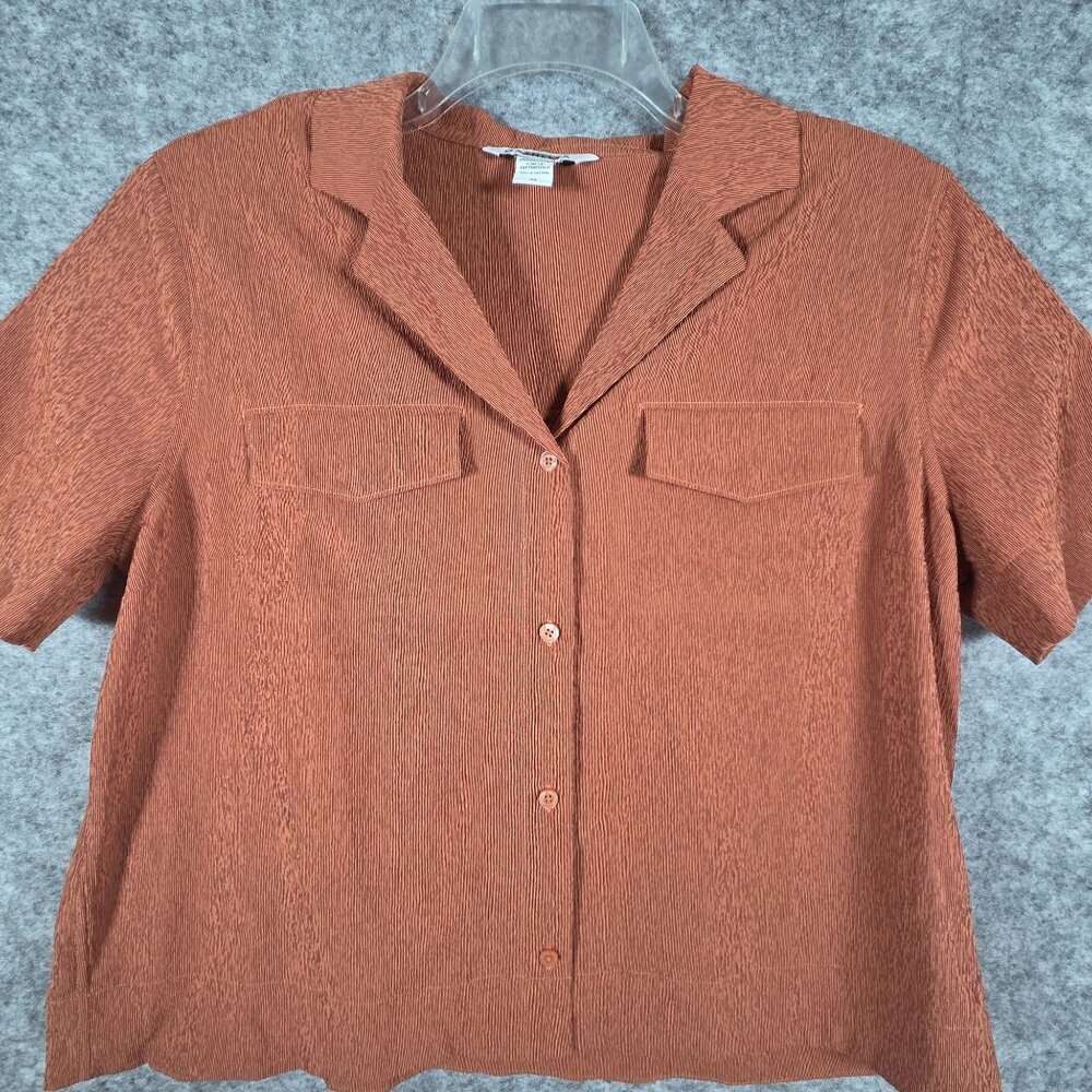 Athleta Echo Women's Top Brown M Button Down Collared Lightweight Pockets Size - Picture 3 of 9